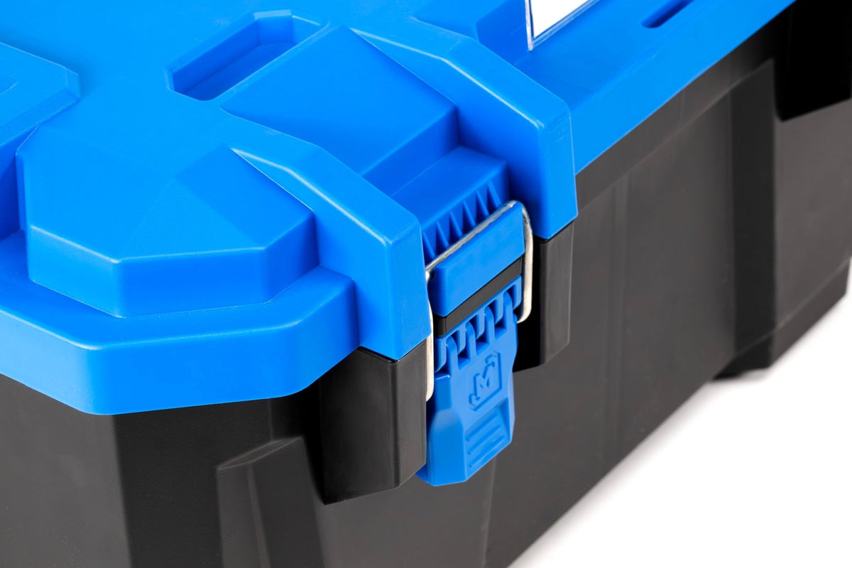 Stax Medium Box with Metal Front Latches, 65-lb