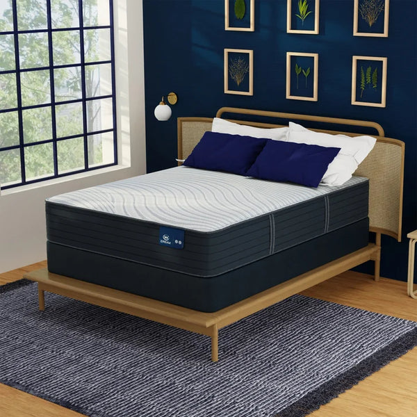 Serta iDream Upscale 30.5 cm (12 in.) Hybrid Mattress or Set W1995