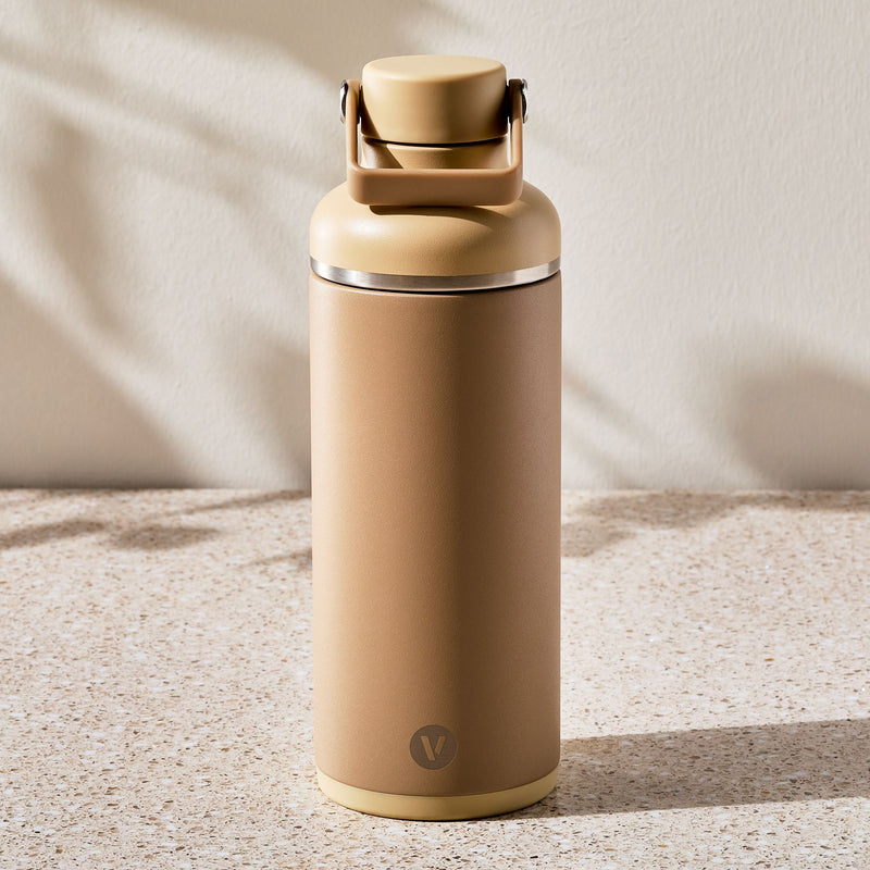 Insulated Hydration Bottle, 32-oz, Assorted Colours, with Leakproof Lid T9455